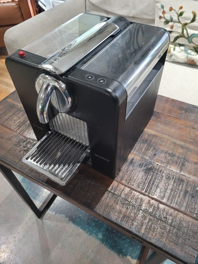 Nespresso LeCube