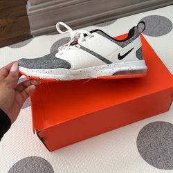 Brand New Nike Air Bella 