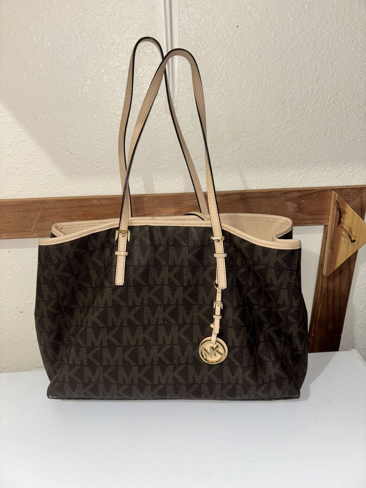 Michael Kors Purses/Victoria Secret /Coach Bundle