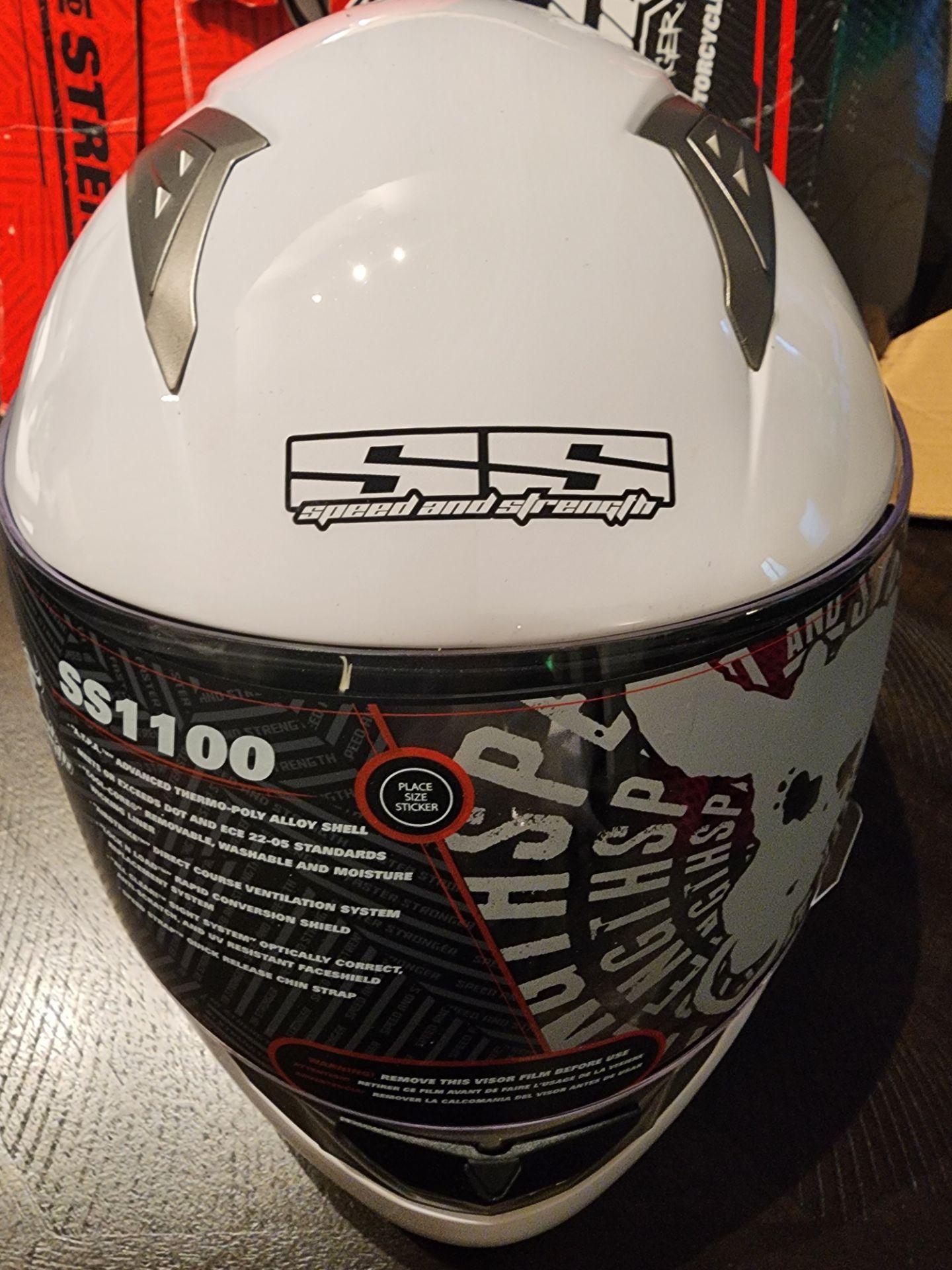 Casco de moto talla M Nuevo