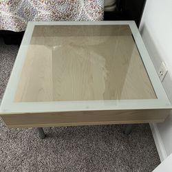 Coffee Table/ End Table/ Night Stand 