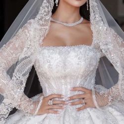 Wedding dress