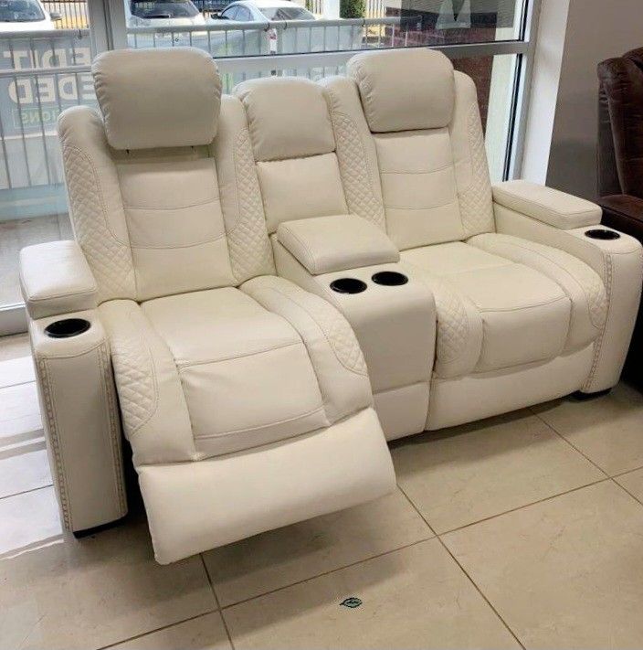 Party Time Power White Reclining Loveseat with Console