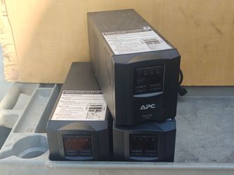 APC UPS SMART-UPS SMT750 6Outlet 120V - No Batteries