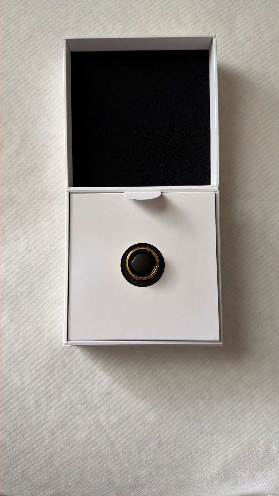 Oura Ring Gen3 Heritage Gold US6 Set Brand New Oura Ring Gen3 Heritage Gold US6 Set Brand New