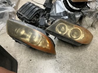 Headlights BMW 335 / 330 / 328  left and right  fits 2006-2008