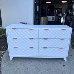 Brand New 6 Drawer White Dresser