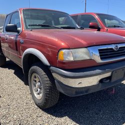1999 Mazda B-Series Pickup