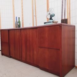 Vintage Media osf Credenza,  Delivery 
