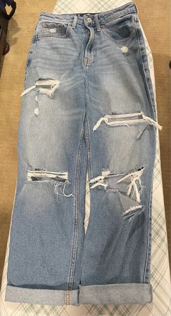 Hollister Co. ultra high rise vintage straight blue jeans