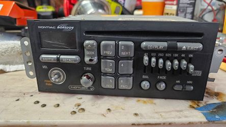 Pontiac monsoon Radio