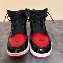 Jordan 1 Retro High OG "Patent Bred" Size 7y