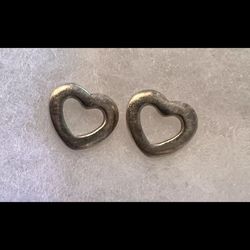 VTG Tiffany & Co. 925 Sterling Silver Open Heart Mini Stud Post Earrings NO BACK