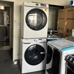 NEW SAMSUNG WASHER AND DRYER
