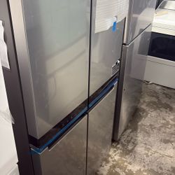 Whirlpool 4 Door French Door Refrigerator