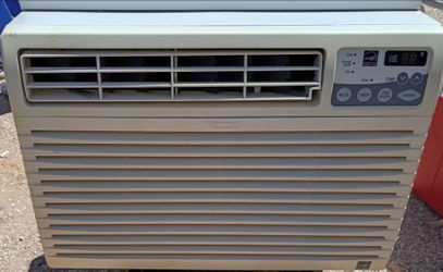 New Kenmore room air conditioner 8000 BTU 740W | model (contact info removed)0 (no remote/side panels)