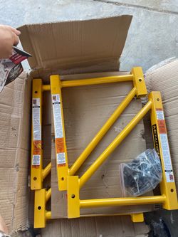 Scaffolding outriggers set of 4