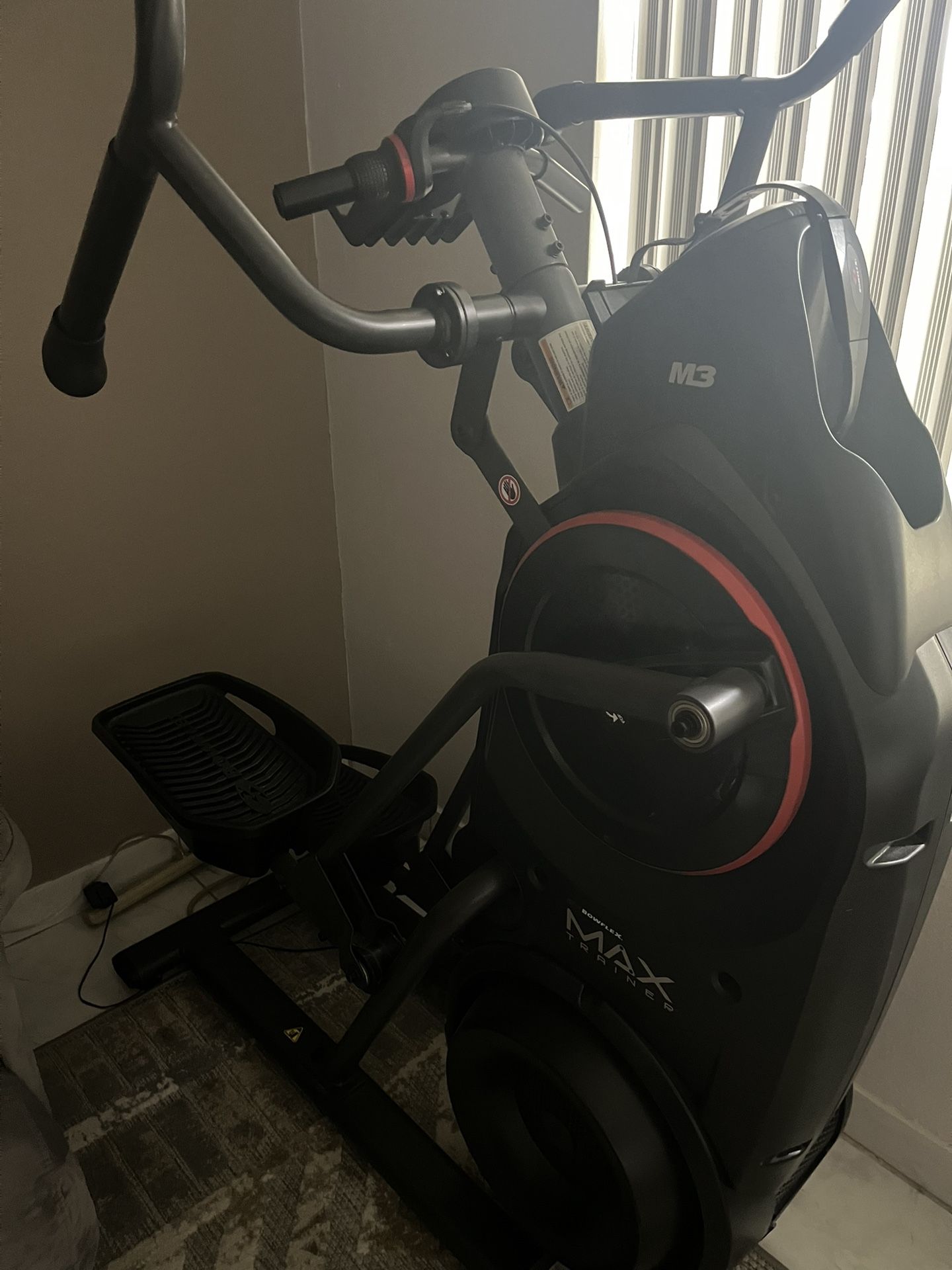 Bowflex Max M3 trainer elliptical. In good condition.