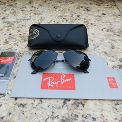 NEW Ray Ban Aviator!