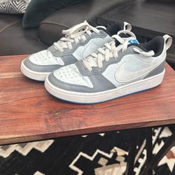 Nike Kids' Court Borough Recraft Low Top Sneaker