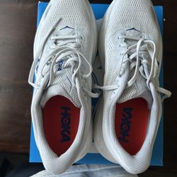 Bondi 9 Hoka Men’s 10.5 Max Cushion Shoe