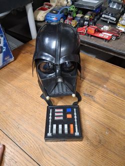 Darth Vador electronic voice changer mask