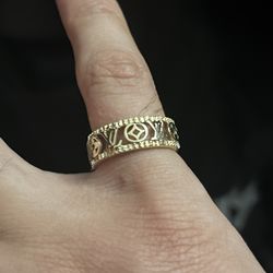 10k Gold Luxury Ring