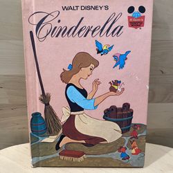 Vintage Walt Disney Childrens Book Cinderella 1974