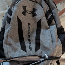 Under Armour Unisex Hustle 5.0 Backpack
