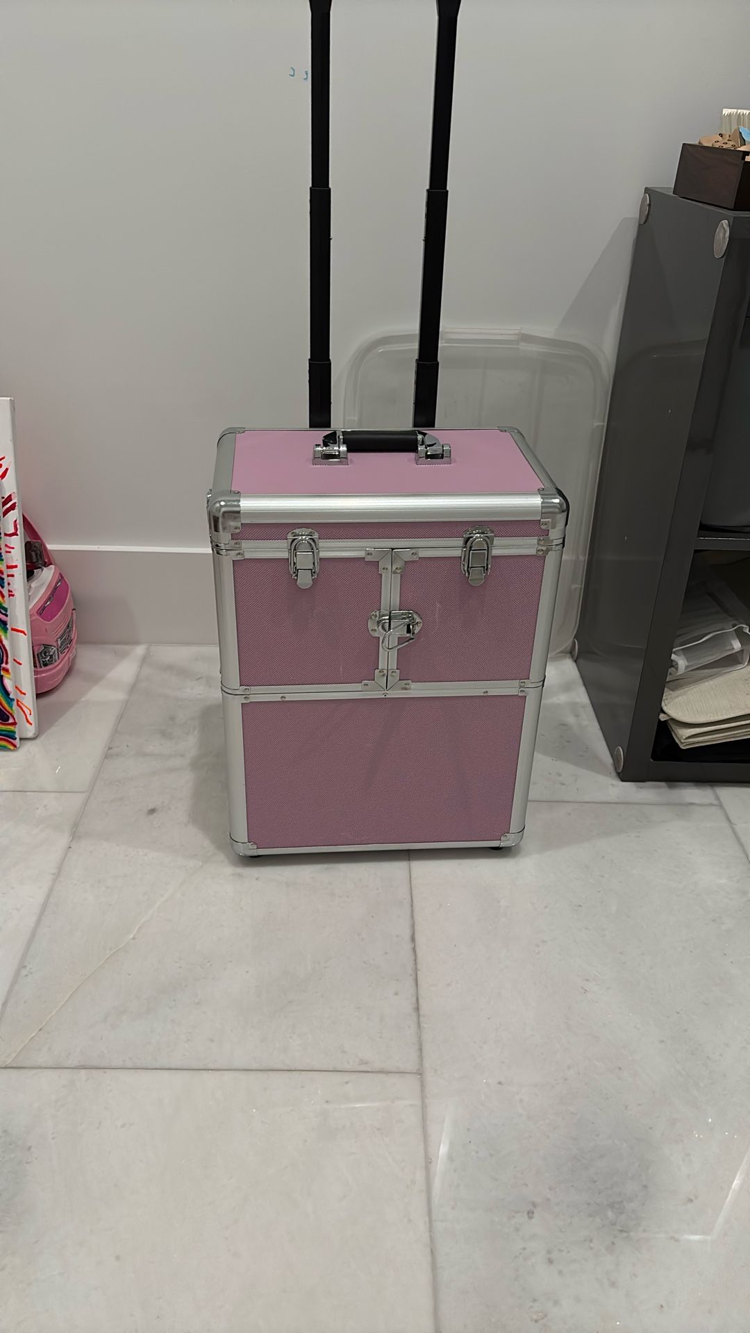 Pink Rolling Storage Jewelry Manicure Case