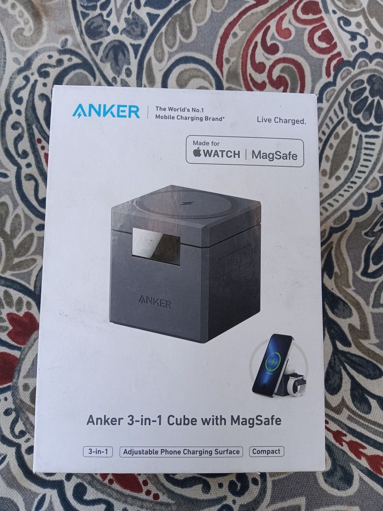 ANKER 3-IN-1 Cube with Magsafe (((BRAND NEW)))