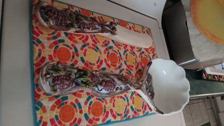 2 piece wall decor 16" new