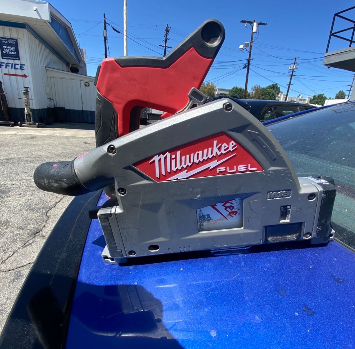 Milwaukee Track Saw With 55” Track