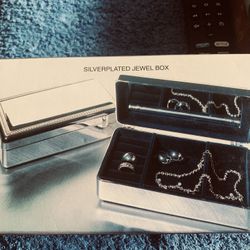 New in box - Vintage Silver plated jewel box