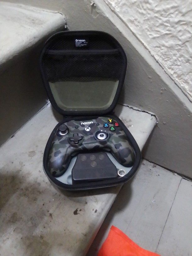 X Box Controller