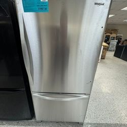 Refrigerator 33”