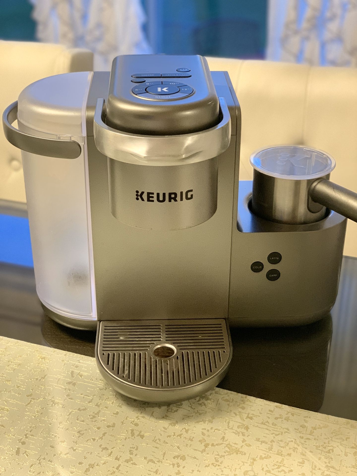 Coffee lover? Keurig coffee machine with Frother !