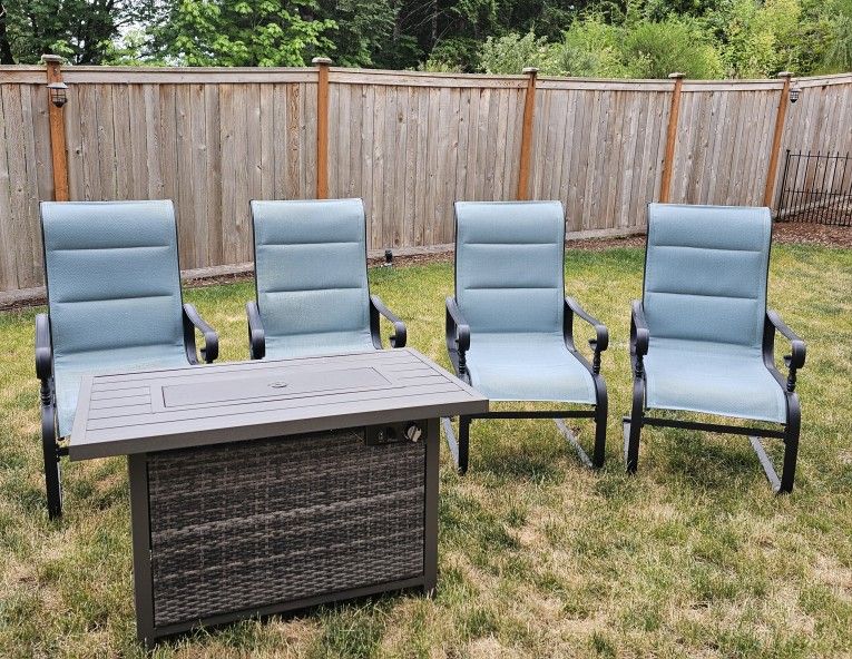 Outdoor Rocking Chairs
