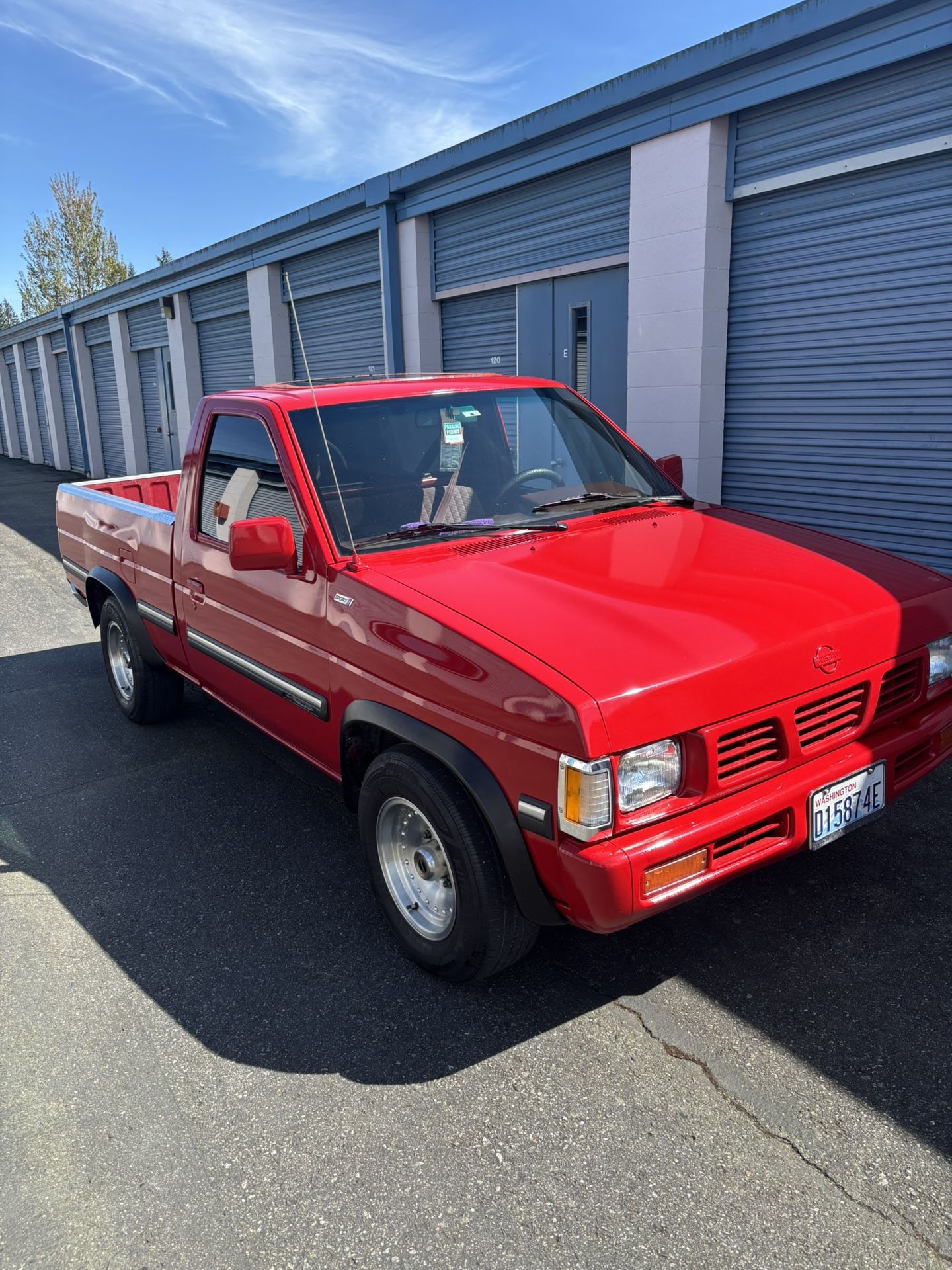 1992 Nissan Truck