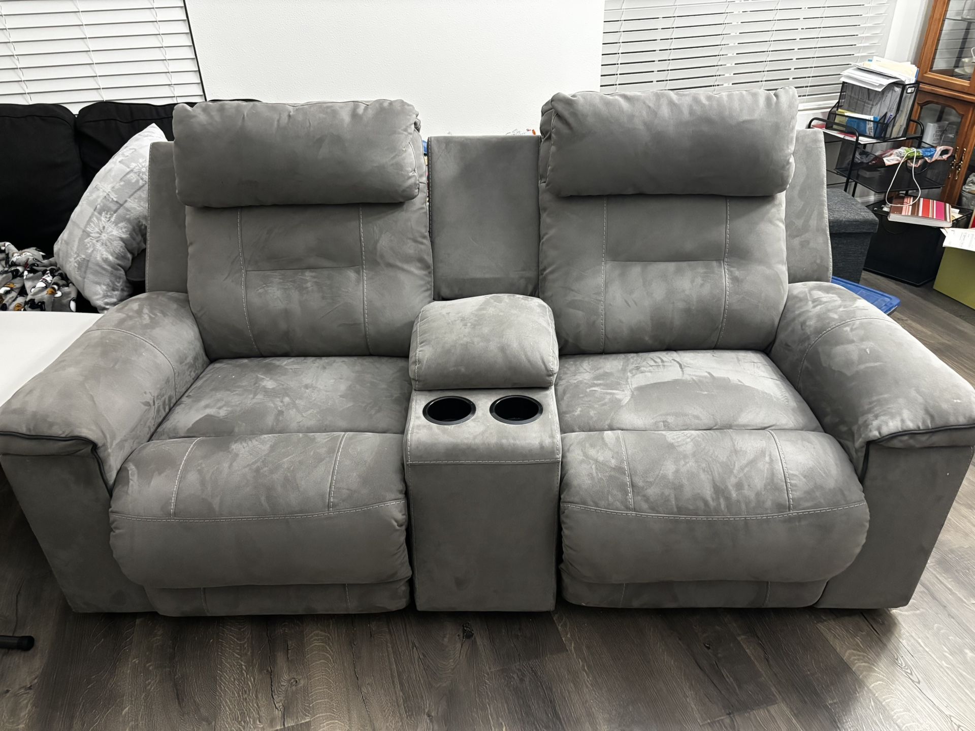 2 Seat Sofa Recline (will Need Truck For Pick Up)