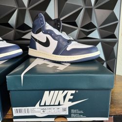 New Jordan 1 Midnight Navy 3 Sizes Available Men’s And Woman’s & Kids