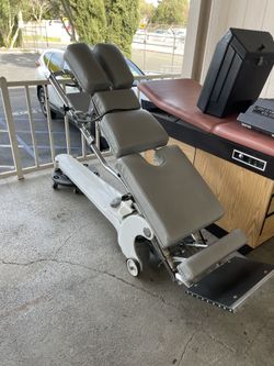 Chiropractic Table With Cervical Drop (Hylo)