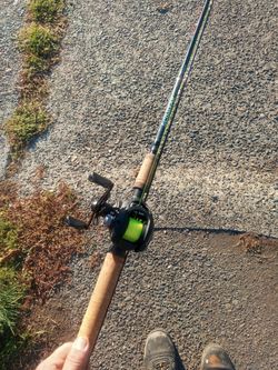 Shimano scimitar brand new with new zebco propel reel