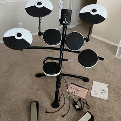 Roland TD-1 V-Drum Electric Drum Kit