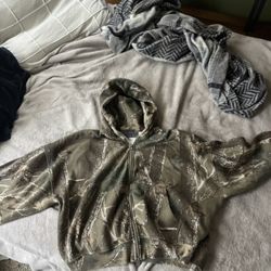 Abercrombie & fitch camo zipup hoodie