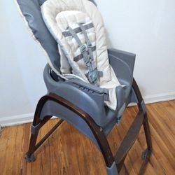 Kids wooden highchair Booster Seat Car Seat Many Ways To Use