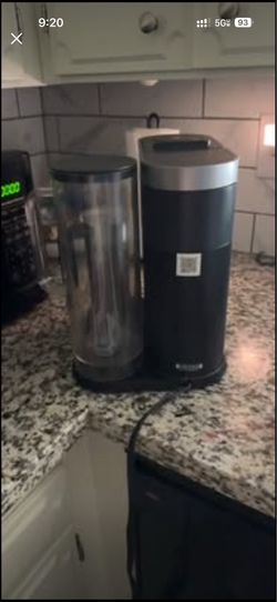 Keurig K-Cup Coffee Maker with Milk Frother