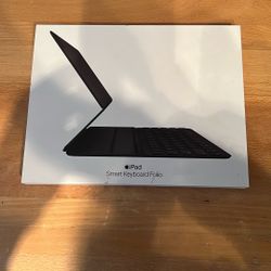 Ipad pro 12.9 Inch  Smart Keyboard Folio