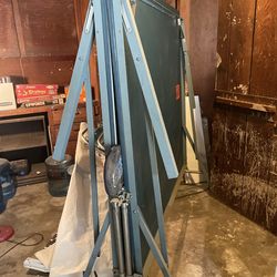 FREE: Ping-pong table