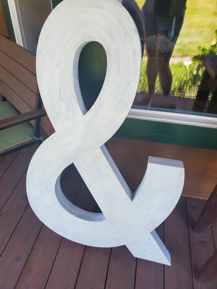 Giant ampersand In White Chalk Paint